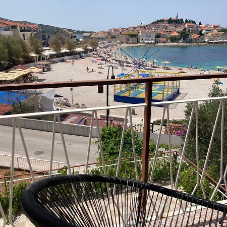 Rooms 22 - Beachfront Primošten المظهر الخارجي الصورة