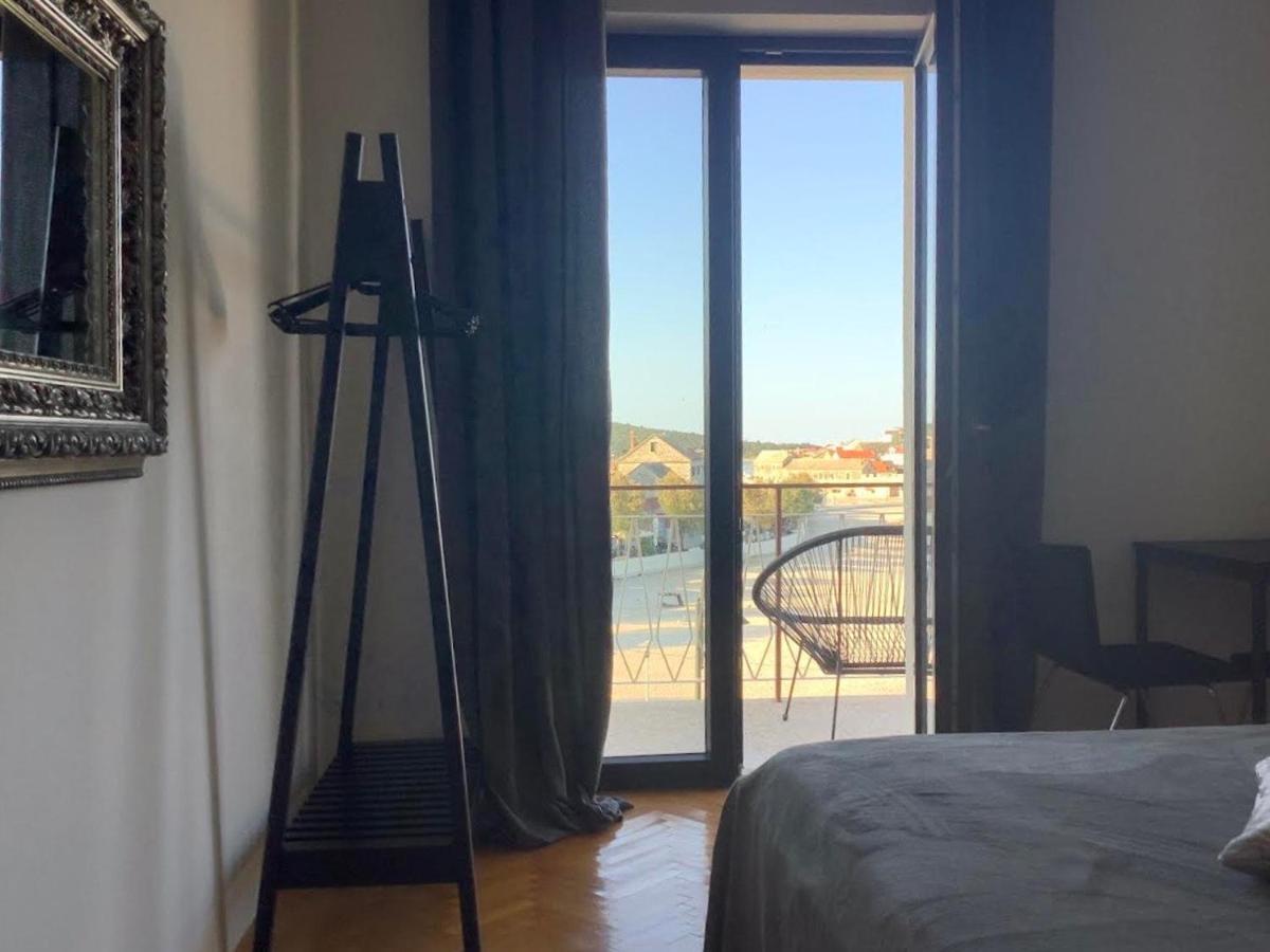 Rooms 22 - Beachfront Primošten المظهر الخارجي الصورة