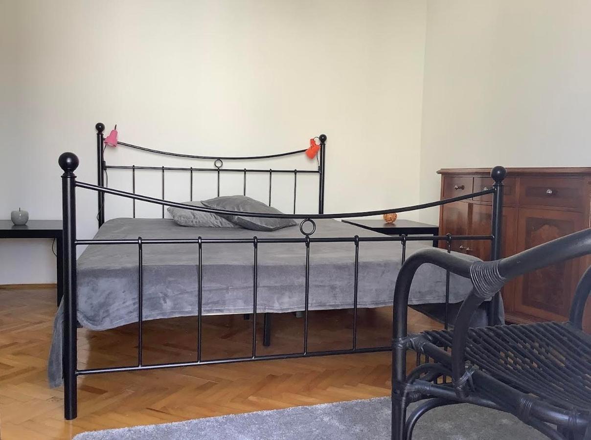 Rooms 22 - Beachfront Primošten المظهر الخارجي الصورة