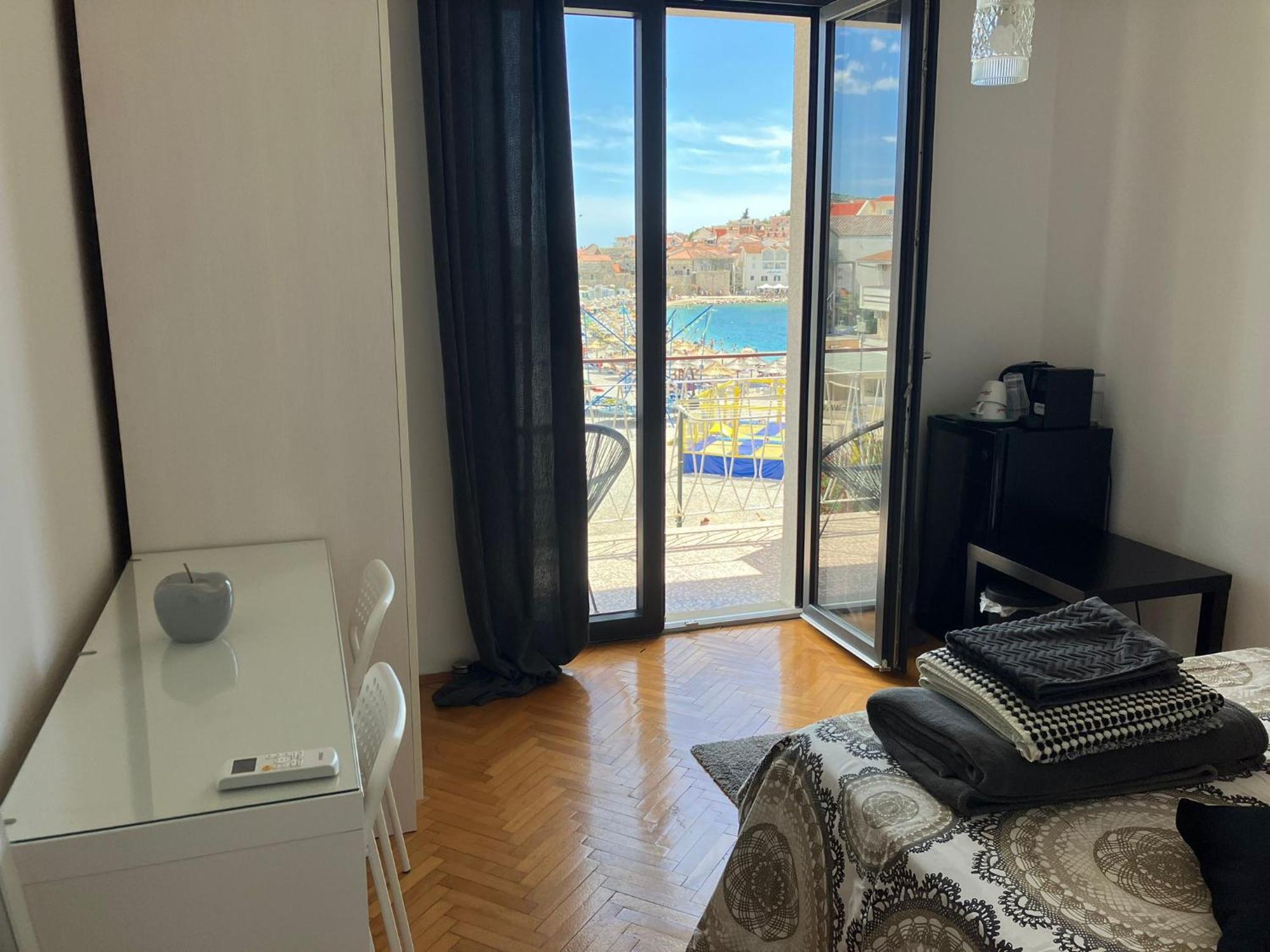 Rooms 22 - Beachfront Primošten المظهر الخارجي الصورة